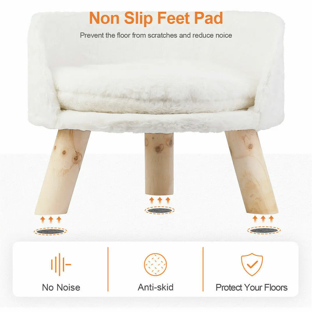 Luxury Soft Cat Bed by NoEnName