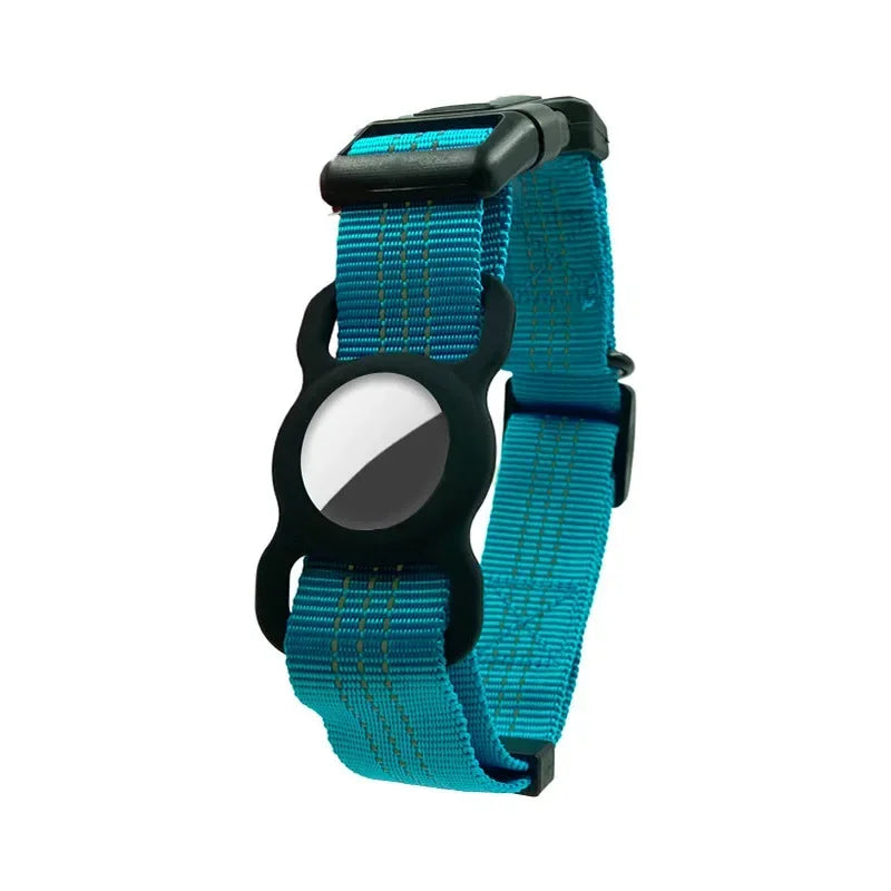 CN Guangdong Reflective Nylon Dog Collar With AirTag Case